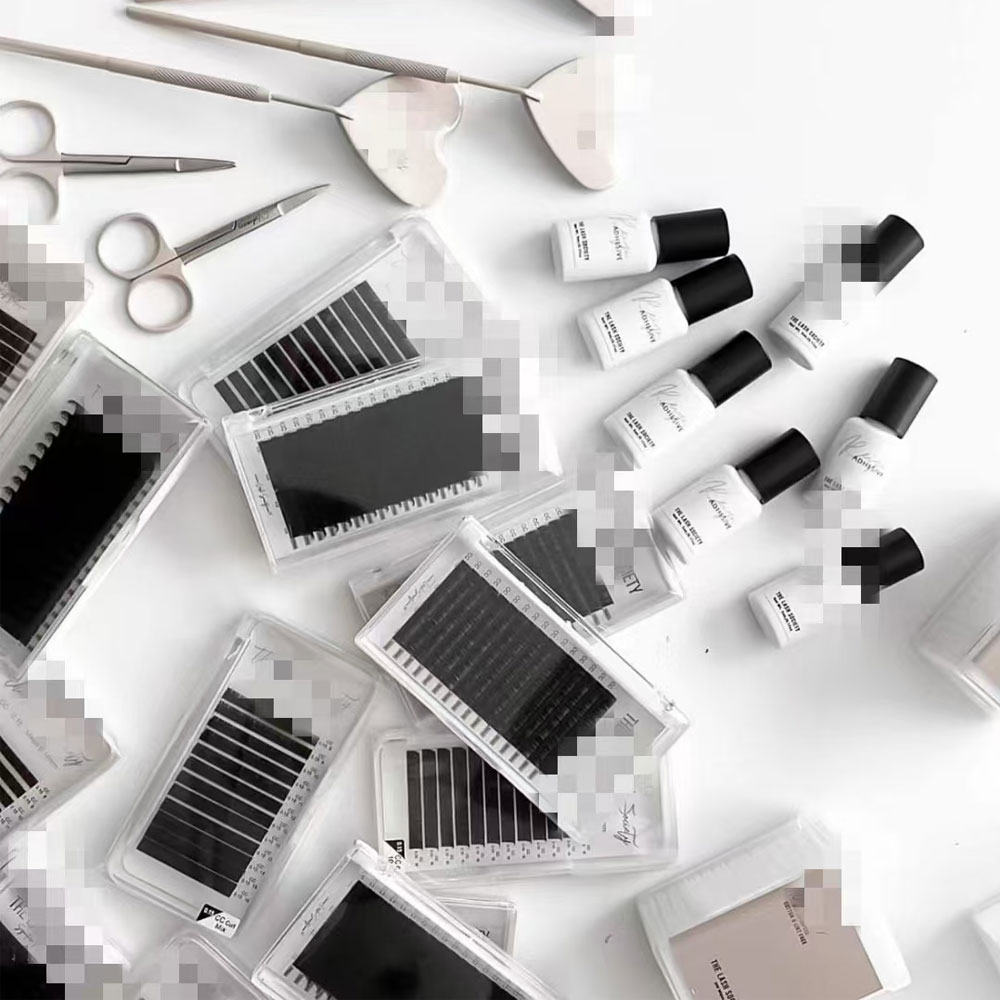 رموش فردية من الكشمير بسماكة 0 - مراجعة Mega Volume Lash وسعره